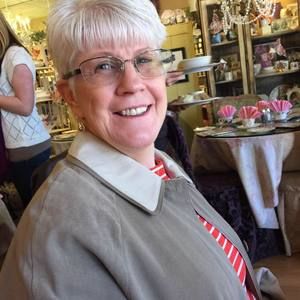 Meet your Posher, Nancy